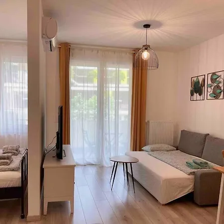 Corvin Luxury Quiet Cabin Budapest Exterior photo